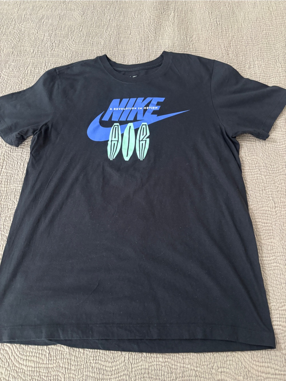 Nike & Jordan Mens T-Shirt Bundle | 5 Shirts | Size Medium | Excellent Condition